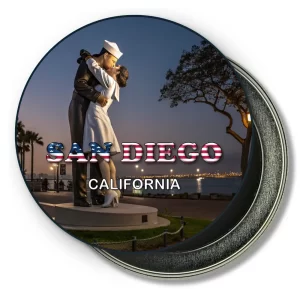 San Diego California Round Fridge Magnet - Kiss Sculptue and Downtown Skyline