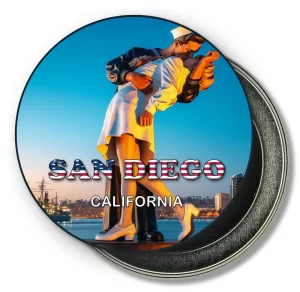 San Diego California Round Fridge Magnet - Kiss Sculptue and Downtown Skyline at Subset